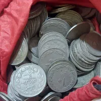 یک کیلو نیم سکه ریالی جمهوری
