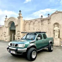 نیسان پیکاپ مدل ۸۱ وارداتی