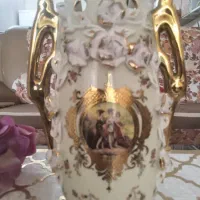 گلدان آب طلا کاری شده