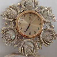 ساعت دیواری