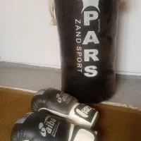 کیسه و دستکش بوکس