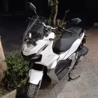 فروش اقساطی موتور سیکلت طرح هوندا ADV 150