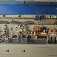 لبه چسبان فول ایستگاه مکث