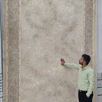 فرش دودی ارغوان۱۲۰۰شانه همراه باگردتراکم۳۶۰۰|فرش|شیراز, قلات|دیوار