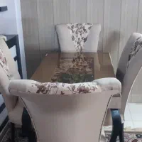 میز ناهار خوری 4نفره .