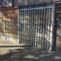 مغازه 15 متری نواب صفوی