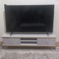 آینه کنسول و میز تلویزیون و پرده زبرا دو مکانیزم