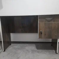 میز تحریر چوبی