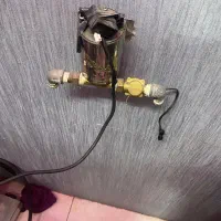 پمپ زیر ابگرمکنی کم صدا|آب‌سردکن و تصفیه آب|اندیشه, اندیشه فاز ۱|دیوار