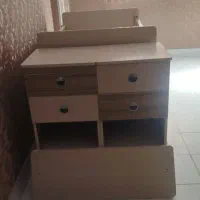 تخت نوزاد نوجوان|تخت و صندلی بچه|اصفهان, شاهزید|دیوار