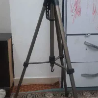 سه پایه دوربین