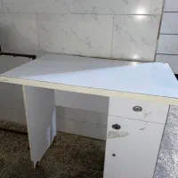 میز  تحریر سفید ام دی اف