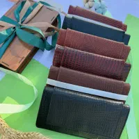 فروش کیف های چرم زنانه مردانه باقیمت خیلی مناسب