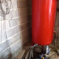 پمپ باد بزرگ(کمپرسور بادی)