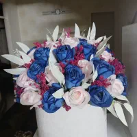 دسته گل مصنوعی برای خواستگاری وبله برون