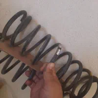 تعدادی لوازم.طاقچه.بار بند