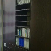 کمد و کتابخانه