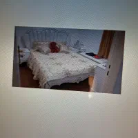 سرویس خواب|تخت و سرویس خواب|میانه, |دیوار