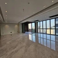 ۱۵۰ متر مدرن / براصلی / شیشه های قدی