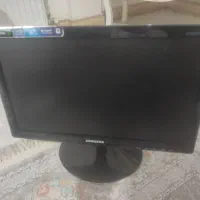 مانیتور led 19 اینچ و کارت گرافیک 1 گیگ DDR5