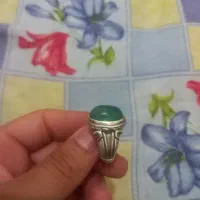 انگشتر نقره دست ساز رکاب دومهر عقیق سبز کاهویی