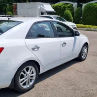 کیا سراتو اتوماتیک 2000cc، مدل ۲۰۱۷|خودرو سواری و وانت|تهران, آجودانیه|دیوار