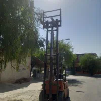 فروش لیفتراک ۲.۵  تن  دیزل