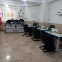 نیازمند خیاط ساده و حرفه ای داخل کارگاه و منزل