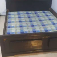 تخت خواب دو نفره