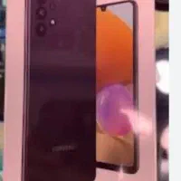 کارتون گوشی