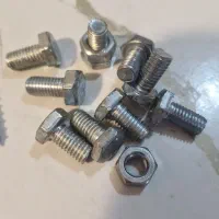 پیچ و مهره شش‌گوش فلزی