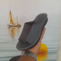 دمپایی چرم|کیف، کفش، کمربند|میانه, |دیوار