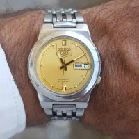 سیکو پشت شیشه ای
