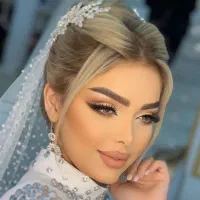 میکاپ فوق تخصصی و شینیون حرفه ای