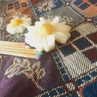 شمع وارمر، استوانه، بابونه|صنایع دستی و سایر لوازم تزئینی|اصفهان, الهیه|دیوار