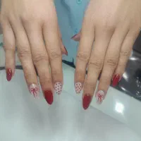 نیاز به سالن برای کار ناخونکاری