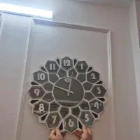 ساعت دیواری