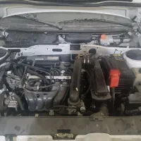 پژو پارس مدل ۴۰۲