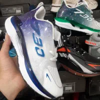 کتونی|کیف، کفش، کمربند|آران و بیدگل, |دیوار