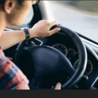 راننده کامیونت و نیسان