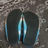 چکمه و لباس بچه|کفش و لباس بچه|رشت, آزادگان|دیوار