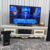 تلوزیون وسیمای خانواده با میز همه باهم