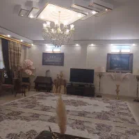 معاوضه ویلایی دو طبقه سیمرغ با شاهین شهر|فروش خانه و ویلا|شاهین‌شهر, شهرک هشت بهشت|دیوار