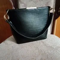 کیف|کیف، کفش، کمربند|خوی, |دیوار