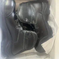 کفش ایمنی فرزین