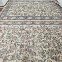 پنج عدد فرش 2/3بخاطر نیاز مالی می فروشم|فرش|مهاباد (آذربایجان غربی), |دیوار