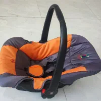 کرییر نوزاد
