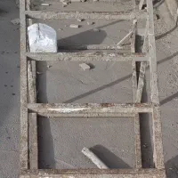 چهار پایه اهنی ۲متر ونیم سنگ جت سیم سیار