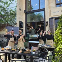 سالن کار،پیتزا زن و کانتر کار