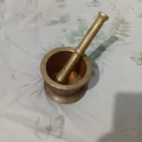 هاونگ قدیمی برنجی با دسته،قیمت ۲۵۰۰|کلکسیون اشیاء عتیقه|محمدشهر, شهرک پیام (مهرالبرز)|دیوار